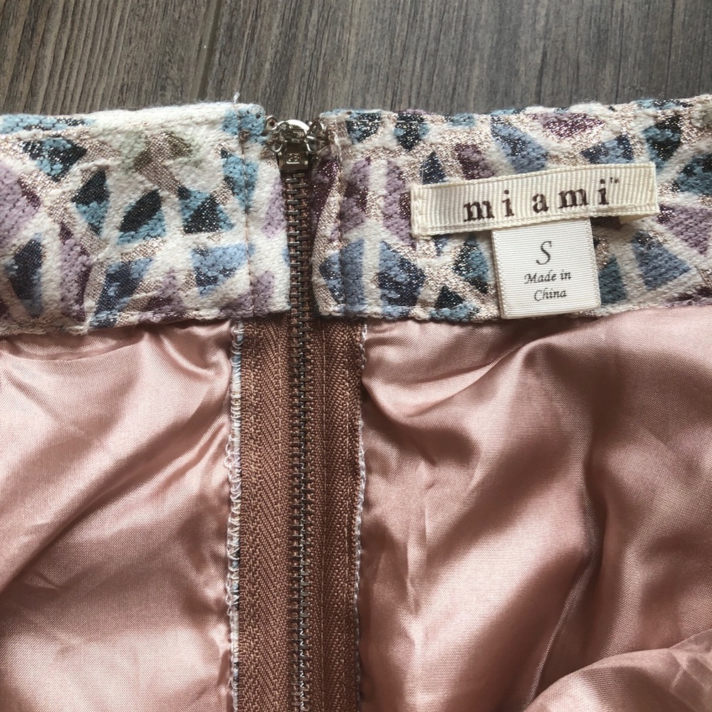 Pleated Skirt - Picture 3 of 7